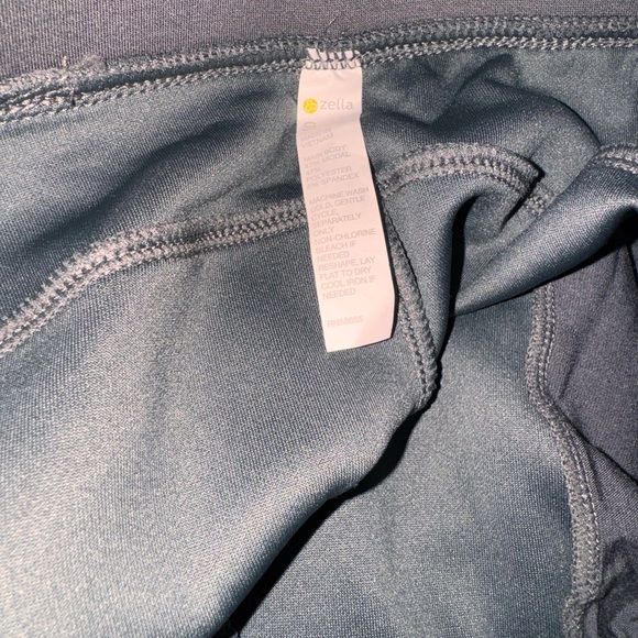 Zella Level Set Straight Leg Slit Hem Track Pants Green Small NWT (Flaw) - Picture 11 of 12